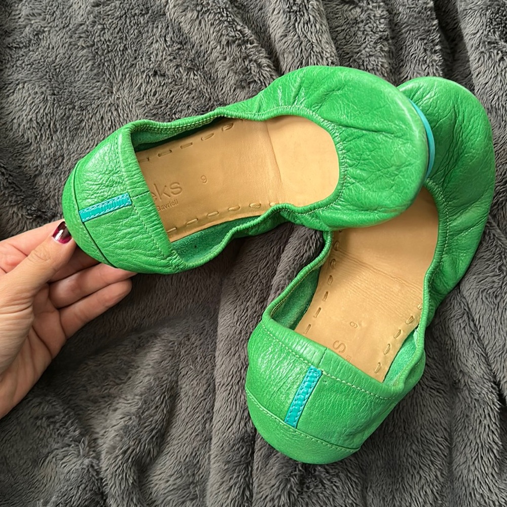 Clover Green Tieks